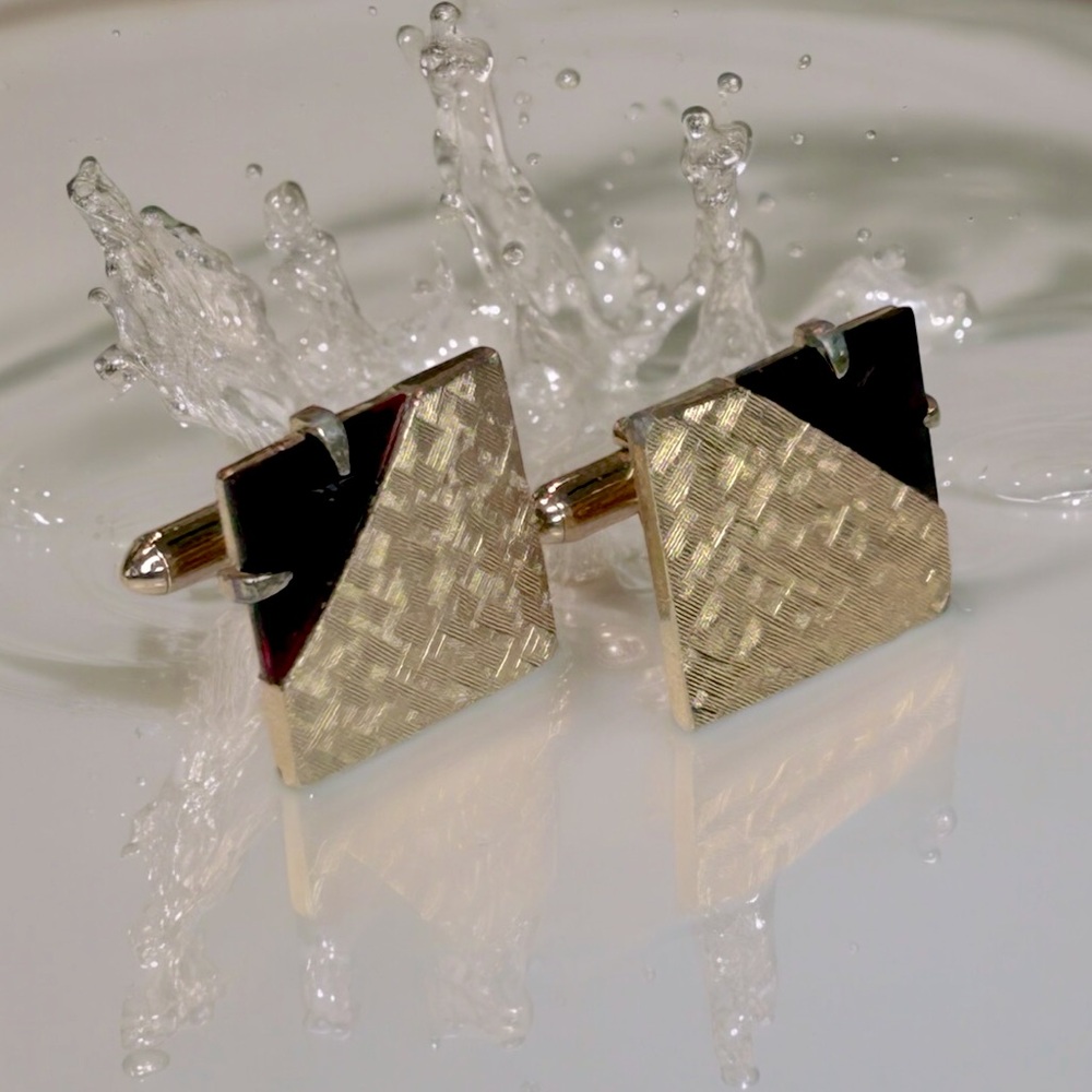 Vintage Swank Texture Gold and Garnet Cuff Links
